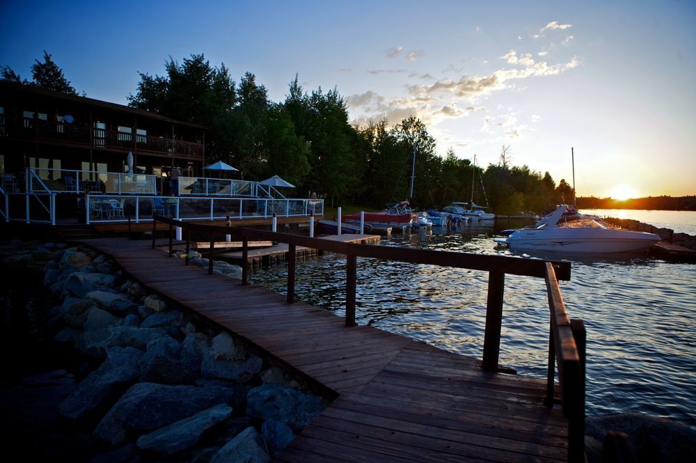 Lakeside Lodge Resort And Marina Pinedale Exterior photo